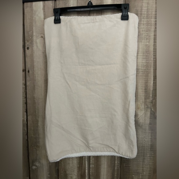 Pottery Barn lumbar pillow cover - Picture 5 of 9